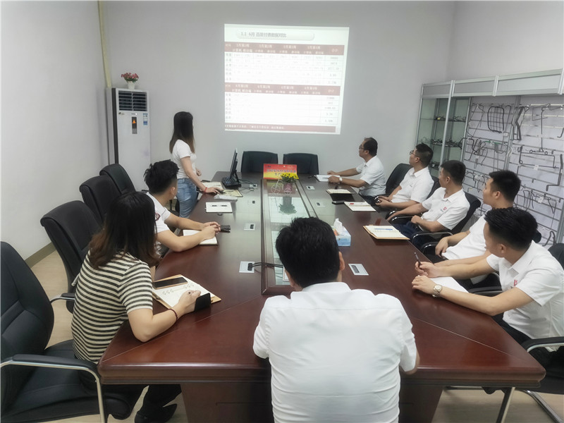 總結(jié)使人進步，計劃使人思路清晰——貝朗成型折彎設(shè)備